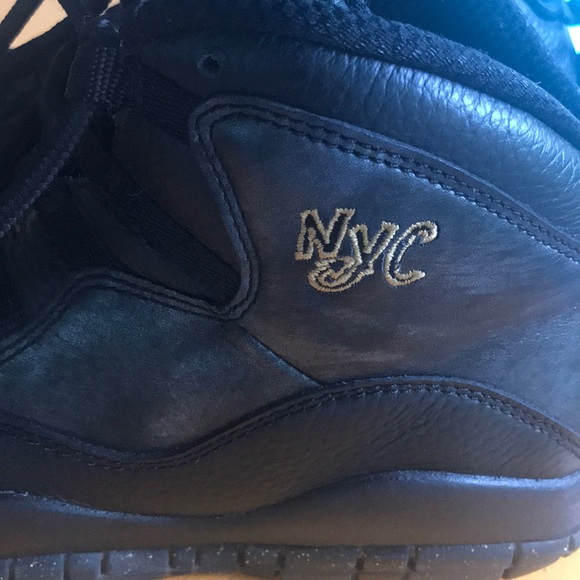 Air Jordan NYC black and Gold sneakers - Picture 1 of 8